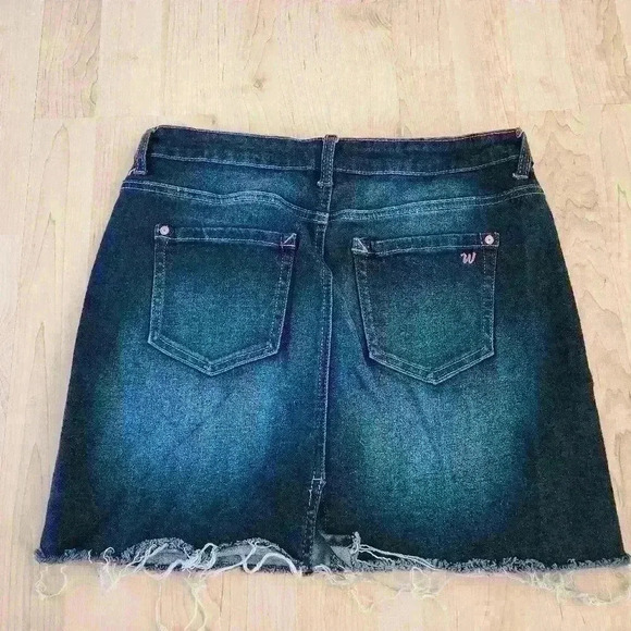 Wallflower Denim skirt size 9 - Picture 2 of 6